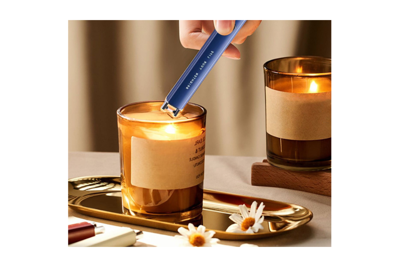 Fini les briquets classiques qui tombent en panne ou deviennent dangereux.
Le ARC BBQ LIGHTER utilise une technologie ARC électrique sans flamme, idéale pour la maison comme pour l’extérieur.

Il permet un allumage rapide, précis et sécurisé, même en cas de vent fort.
Rechargeable par USB, il est conçu pour durer et réduire vos dépenses.